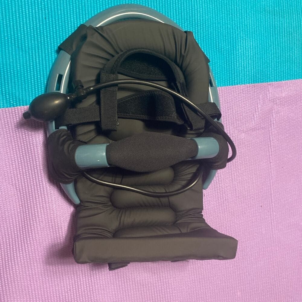 Neck pump with a pad - Thumbnail 2