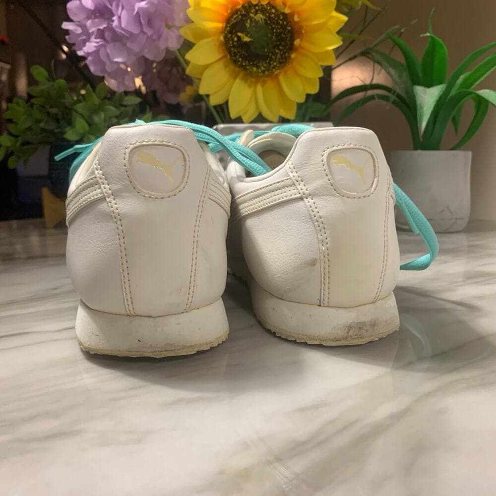 Puma sneakers size 10.5 - Thumbnail 3