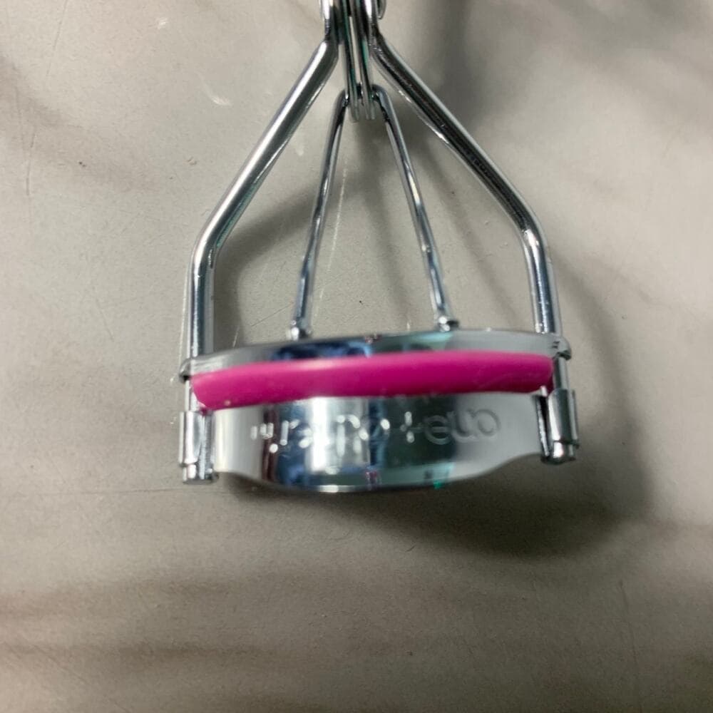Cleanlogic Eyelash Curlers in Pink