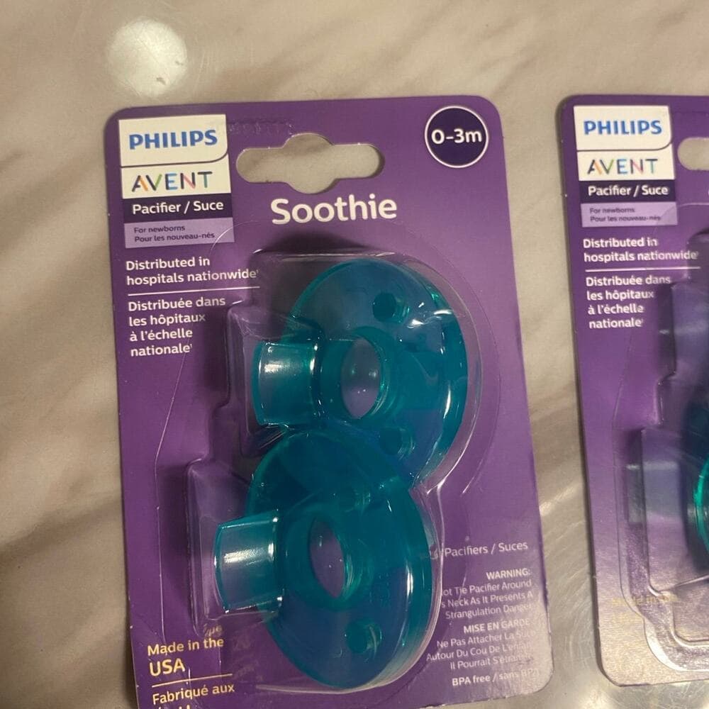 Philips Avent Soothie 0-3m Green 4 Ct. Pacifier & Soother - Brand New In Package - Thumbnail 2