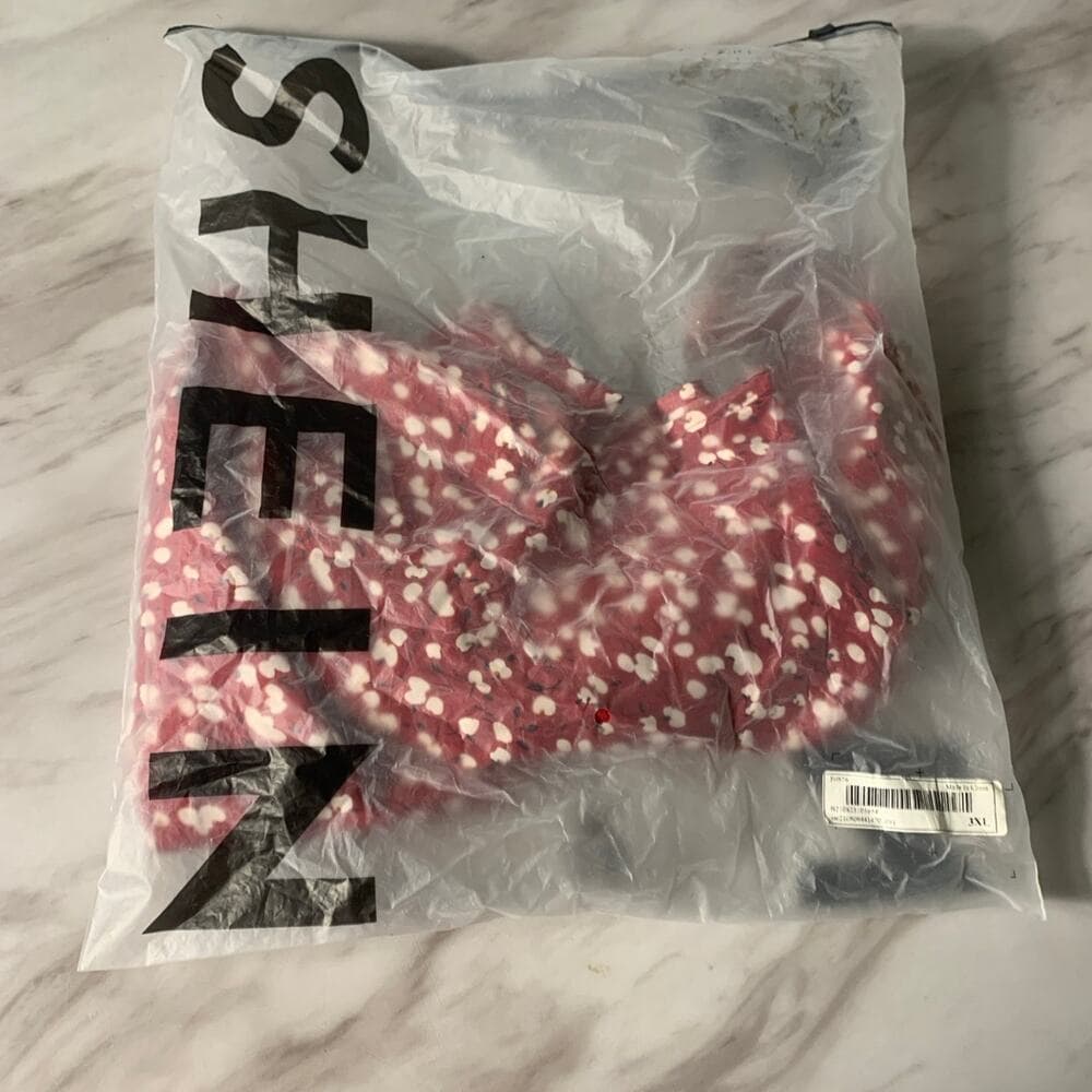 SHEIN Women’s Dress Size 3XL - Thumbnail 4