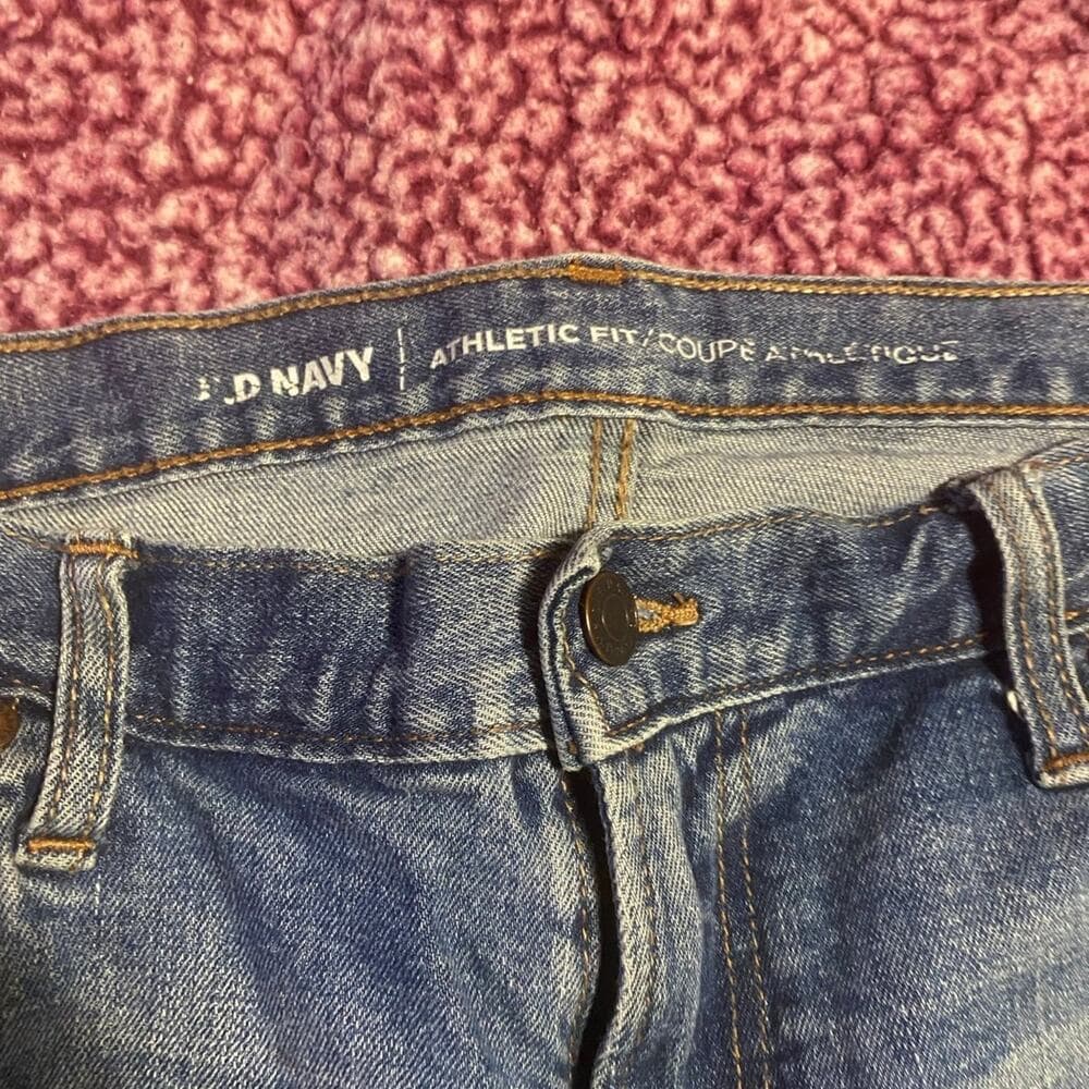 Old Navy Mens jeans size 34x30 - Thumbnail 2