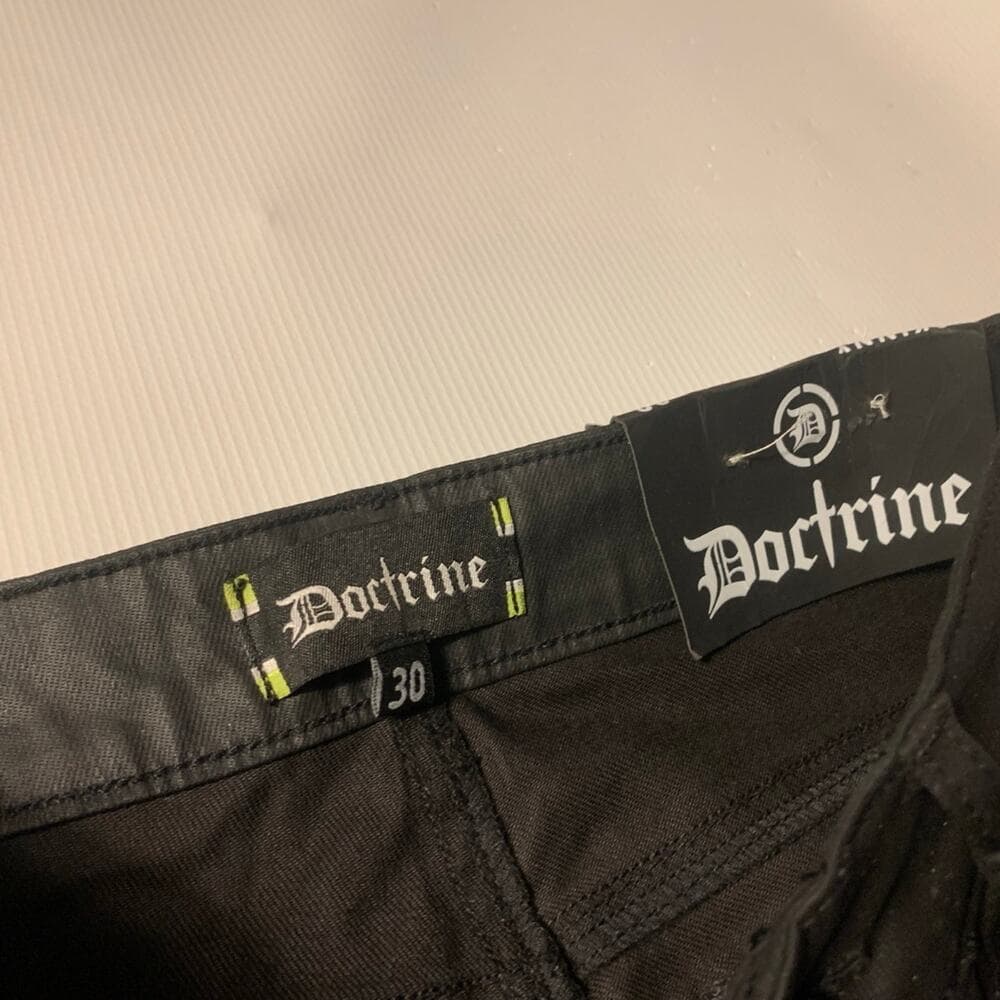 Doctrine Black Skinny Superstack Size 30 - Thumbnail 3