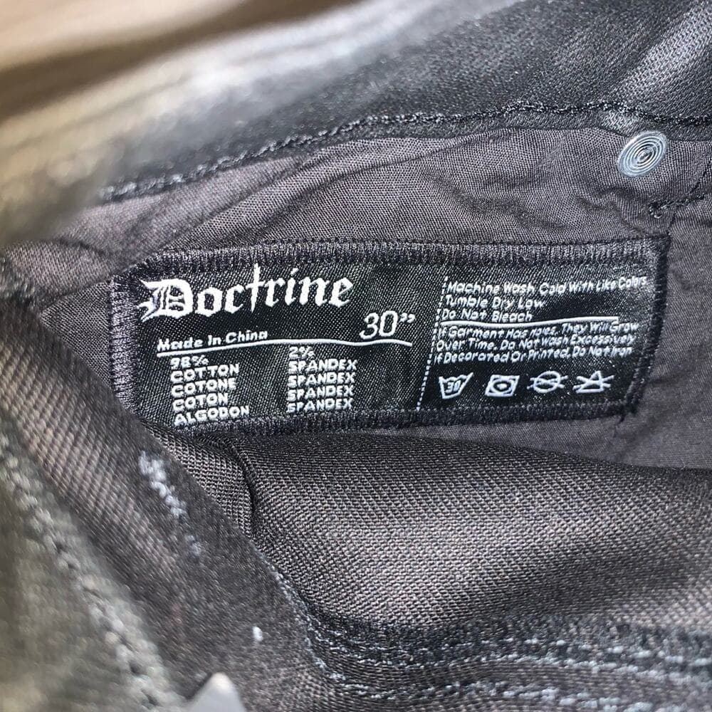 Doctrine Black Skinny Superstack Size 30 - Thumbnail 5