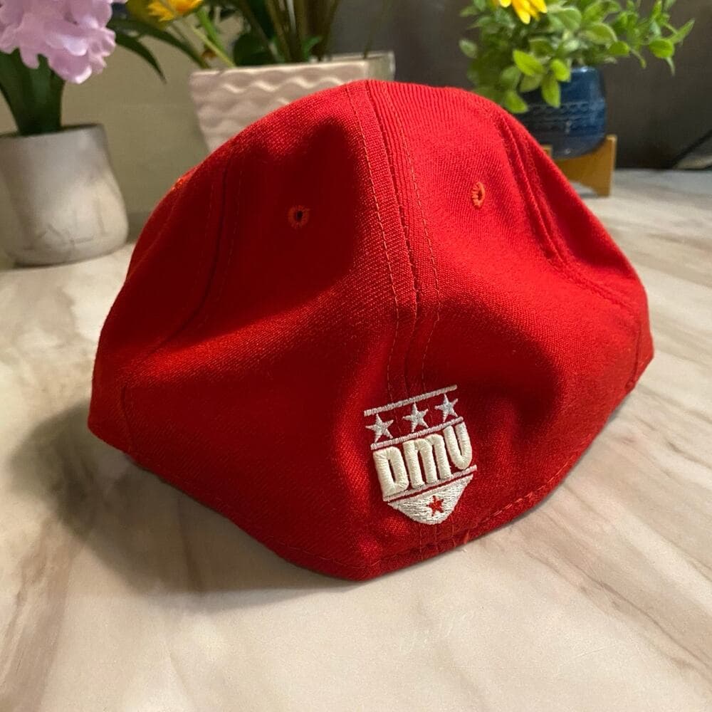 New Era Hat size 7 5/8 - Thumbnail 2