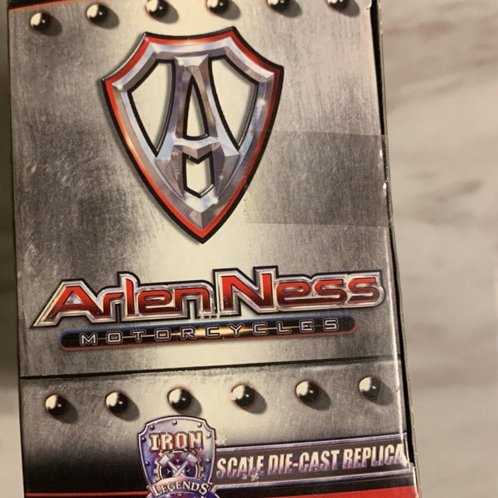 Arlen Ness Motorcycles Iron Legends 1/18 Unopened Box Die Cast Replica Blue - Thumbnail 3