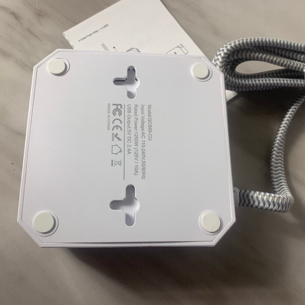 Surge Protector Power Strip, Ultra Thin Flat Plug Extension - Thumbnail 2