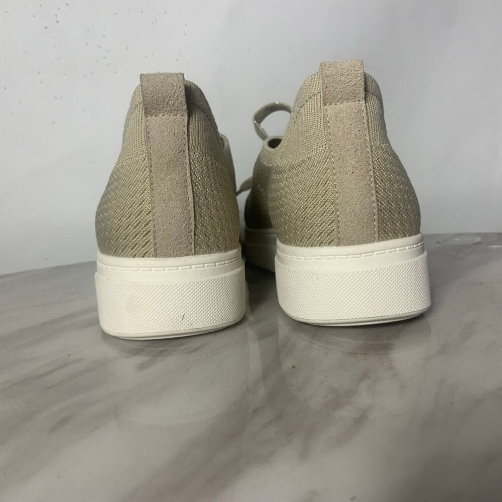 White Mountain Upscale Women’s Sneakers Size 9 - Thumbnail 4