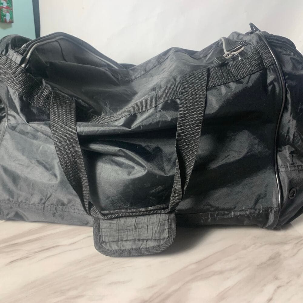 Black Duffel Bag - Thumbnail 3