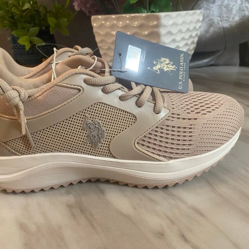 Us polo assn for women size 7.5 sneakers - Thumbnail 3