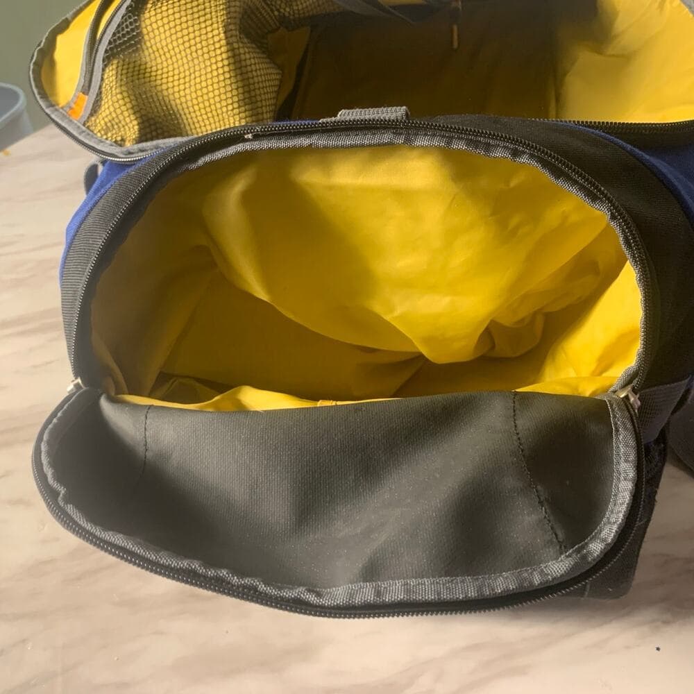 Ricardo Beverly Hills Drop Bottom Rolling Duffel Bag Luggage Backpack - Thumbnail 6