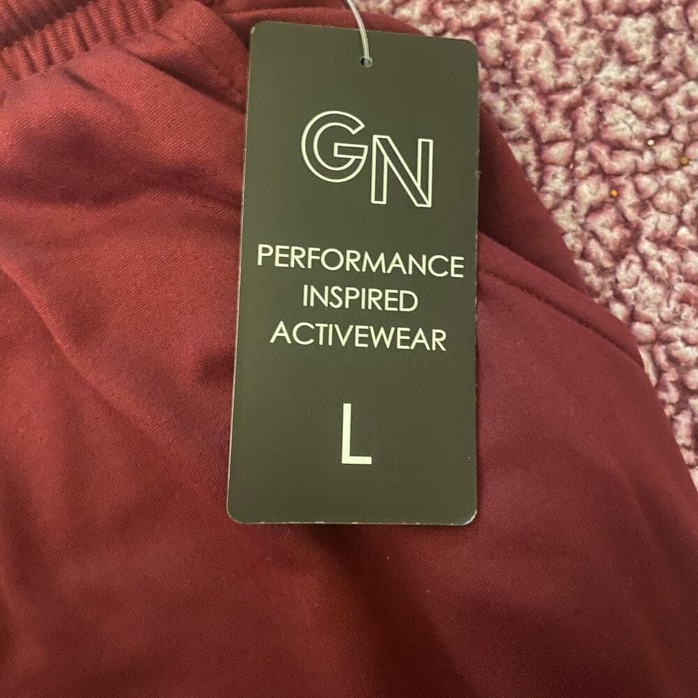 GN performance inspired activewear - Thumbnail 2
