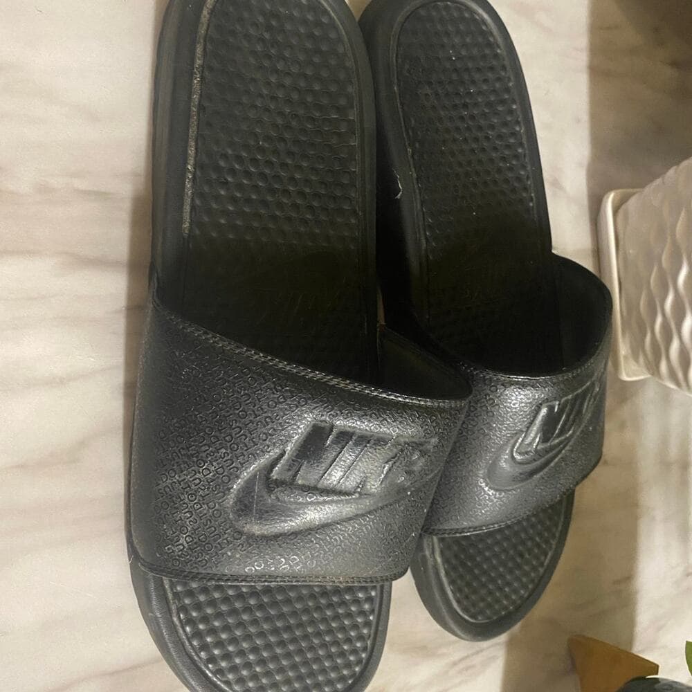 Nike mens Benassi Just Do It Athletic Sandal - Thumbnail 3