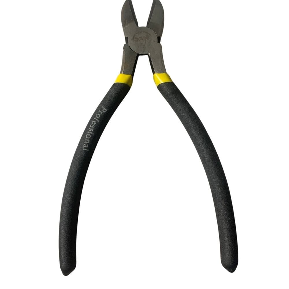 Black & Yellow Wire Cutting - Thumbnail 5