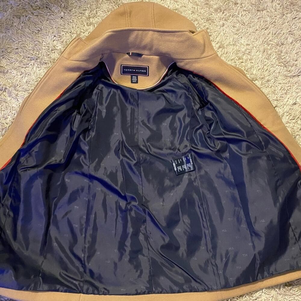 Womans Tommy Hilfiger Coat Size Small - Thumbnail 3