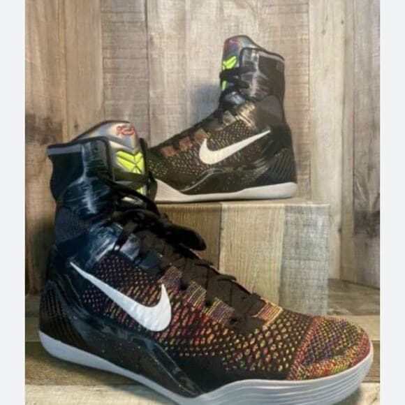 2013 Nike Kobe Sneakers Sz 10.5 - Thumbnail 9
