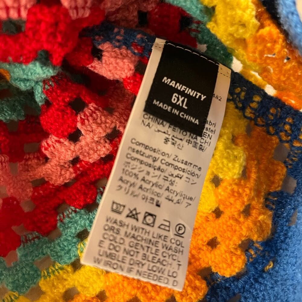 Manfinity Women’s Cardigan Size 6XL - Thumbnail 2