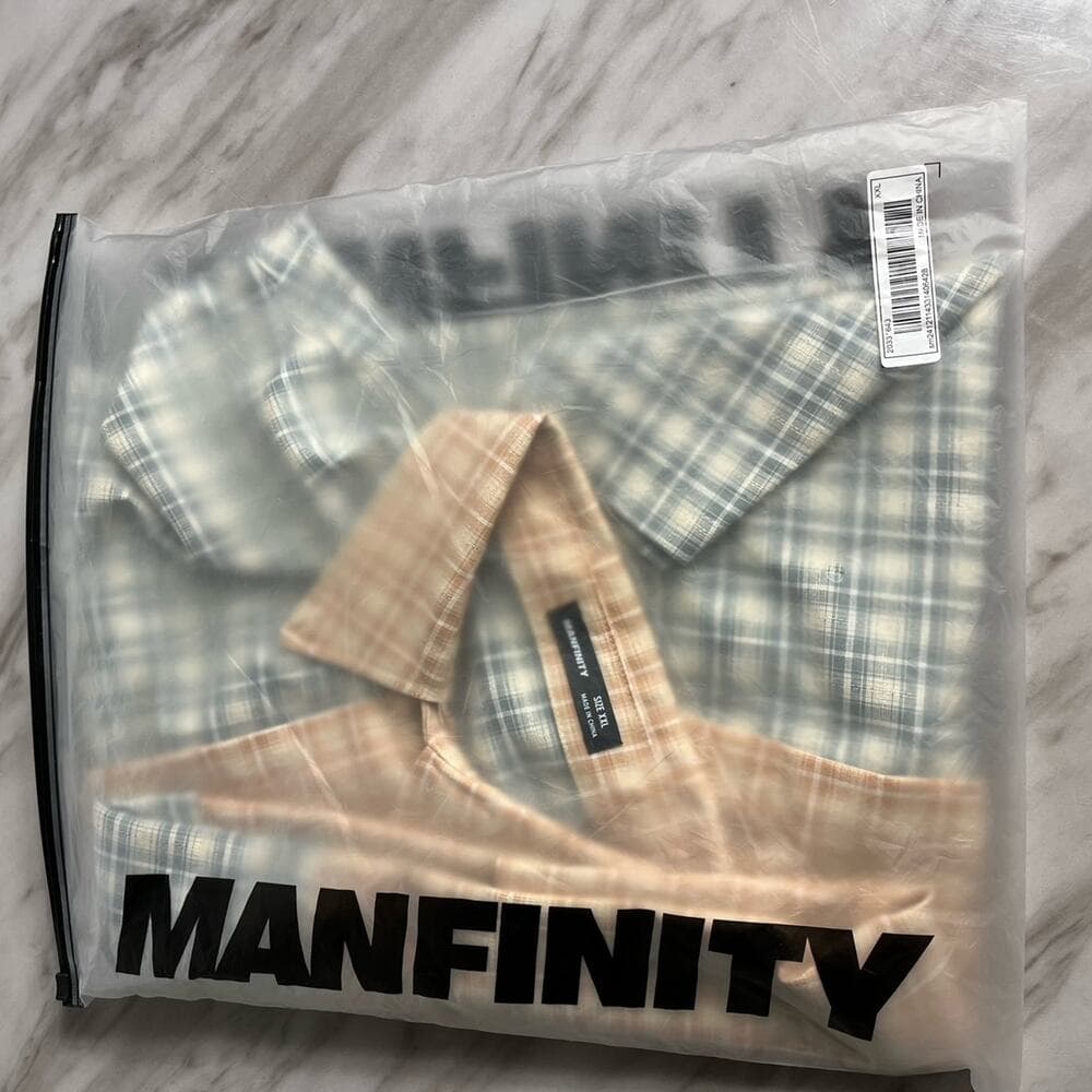 Manfinity Men’s Button Down Size XXL