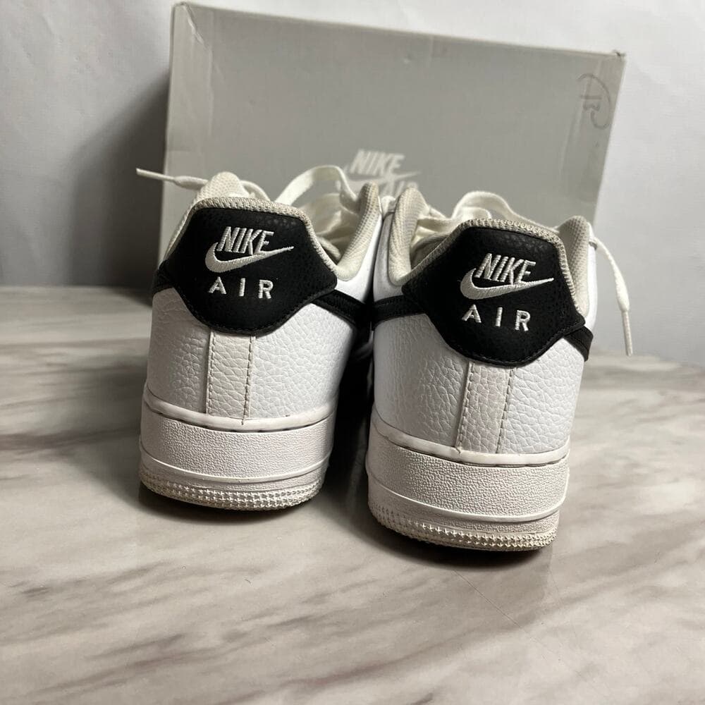 Nike Air Force 1 Shoes White & Black Men's Size 9 - Thumbnail 6