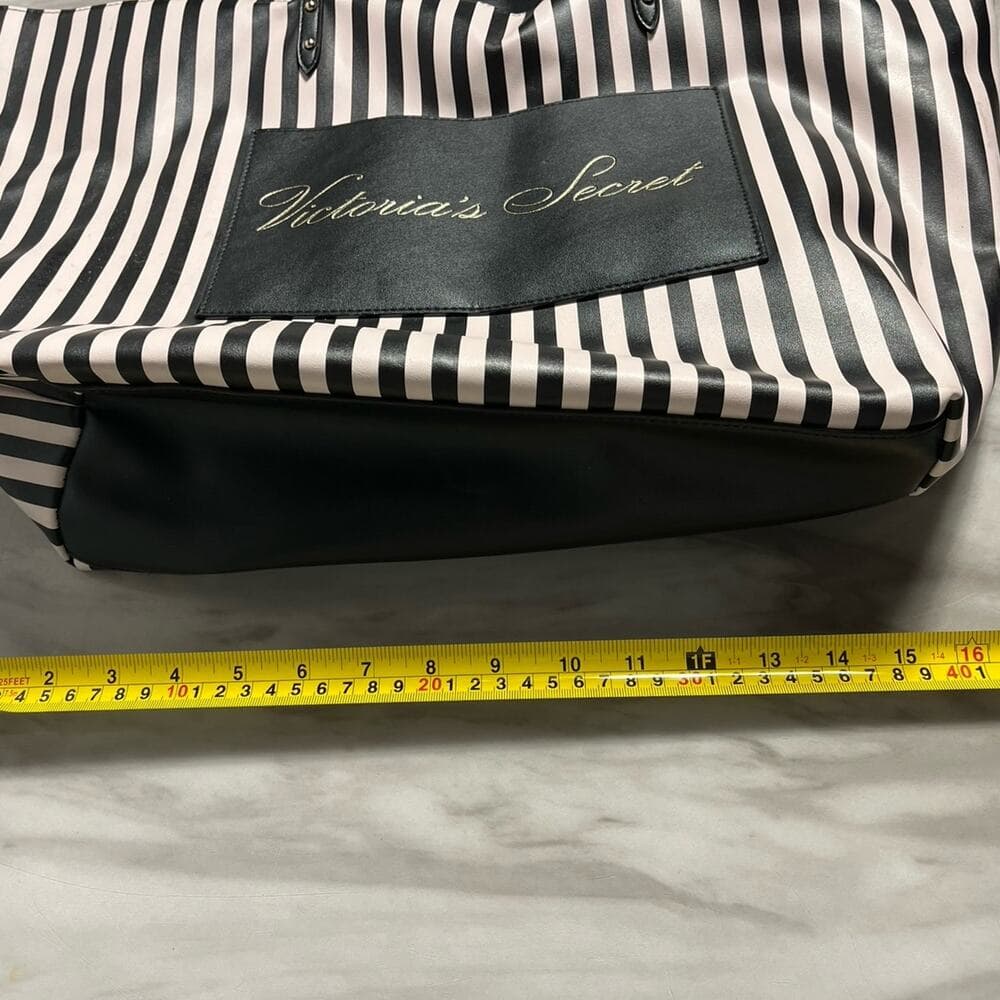 Victoria Secret Women’s Tote Bag - Thumbnail 4