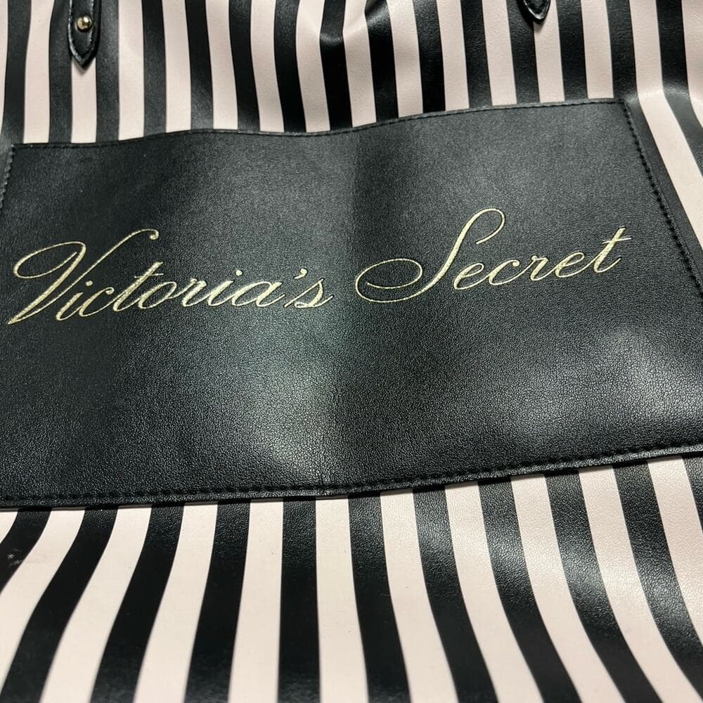Victoria Secret Women’s Tote Bag - Thumbnail 2