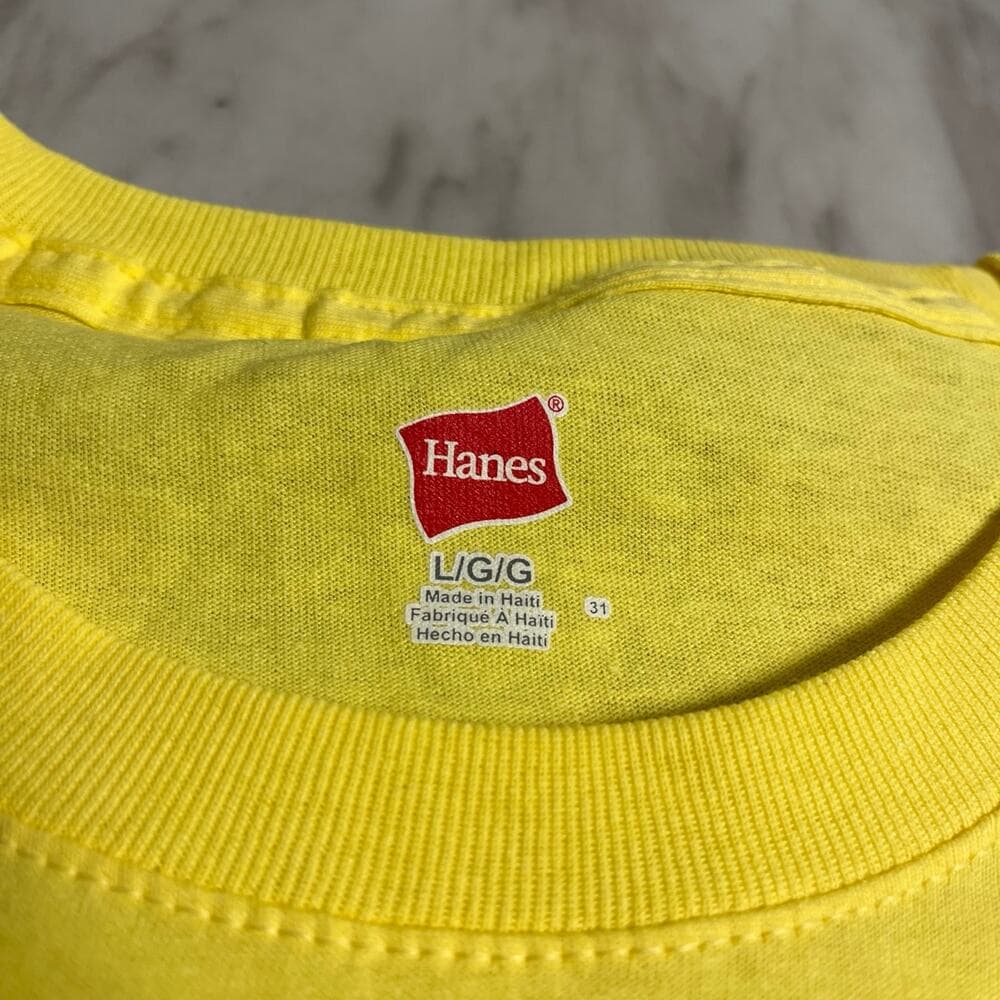 Hanes Yellow Men’s T-shirt Size L - Thumbnail 2