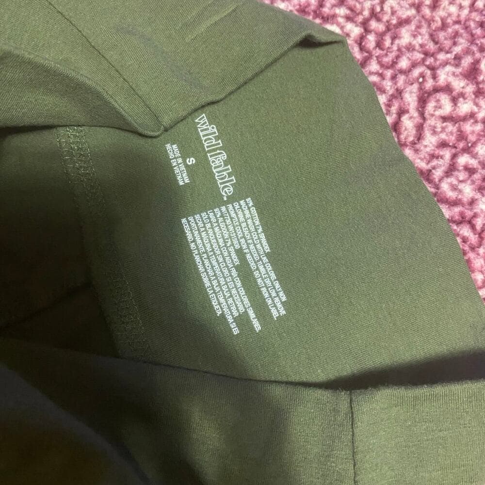 Wild fable pants size small - Thumbnail 3