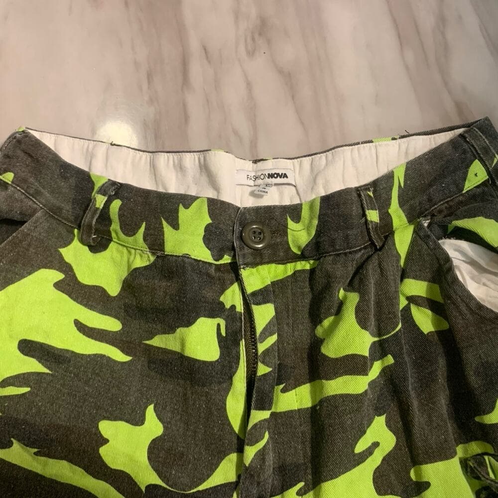 Fashion Nova Womens Pants Size L - Thumbnail 3