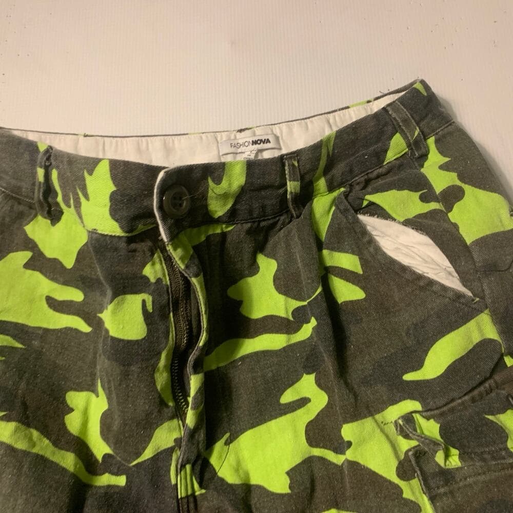 Fashion Nova Womens Pants Size L - Thumbnail 2