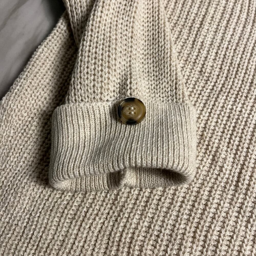 SHEIN Women’s Tan Crew Sweater Size Medium