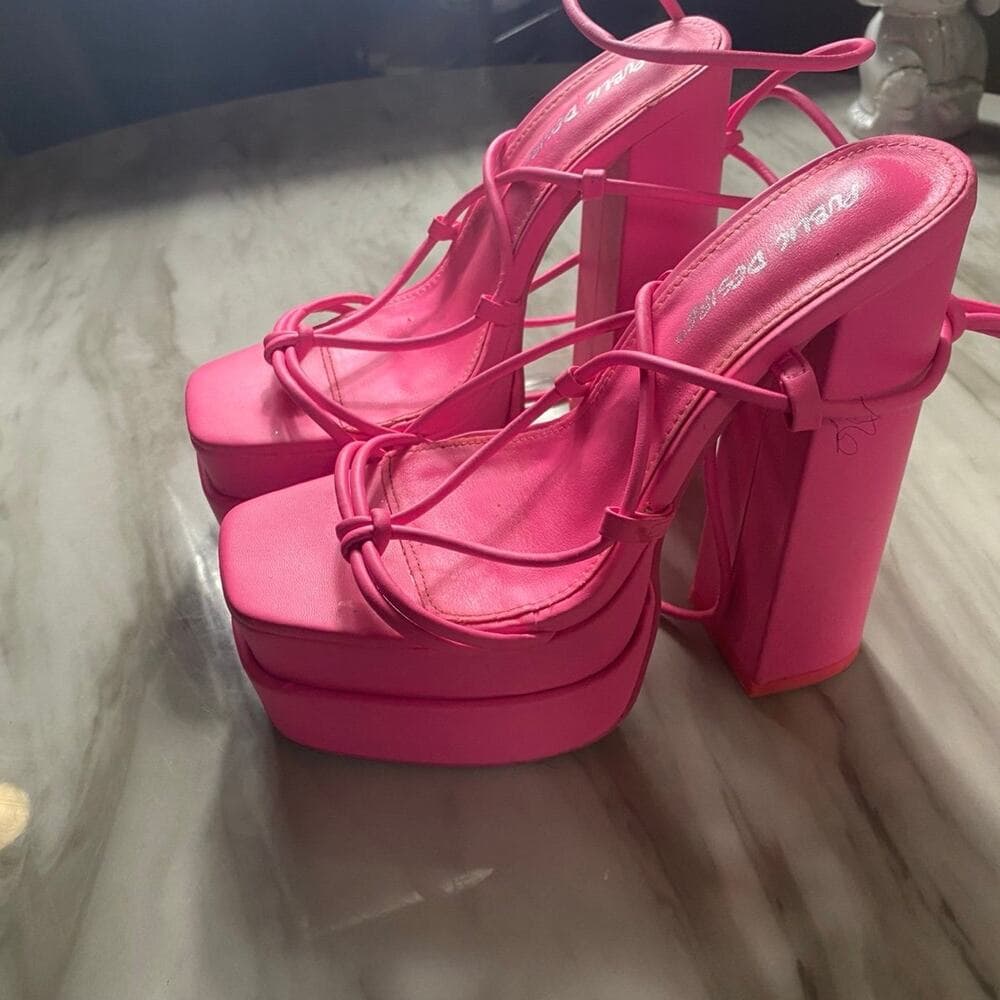 Heels - Thumbnail 3