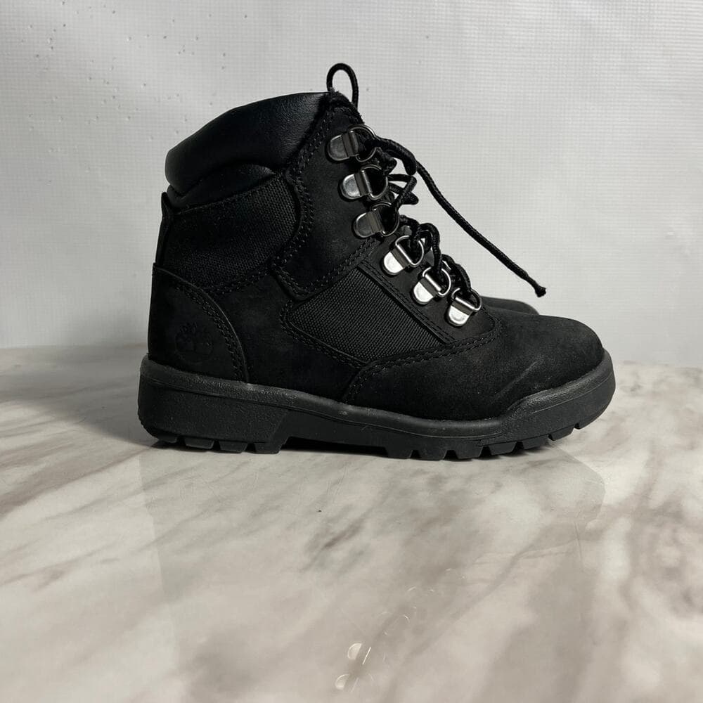 Black Timberland boots for toddlers size 12.5 - Thumbnail 2