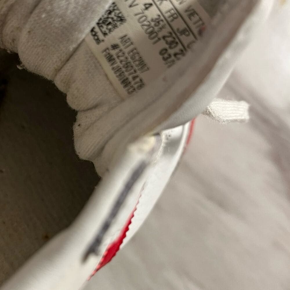 Red & White Adidas Size 4 1/2 - Thumbnail 4