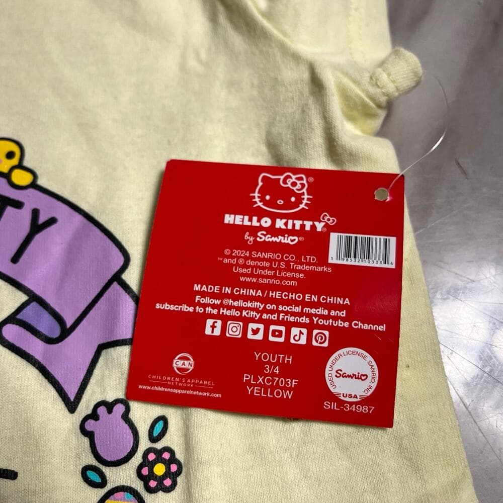 Hello Kitty Yellow T-shirt Size 3/4 - Thumbnail 3