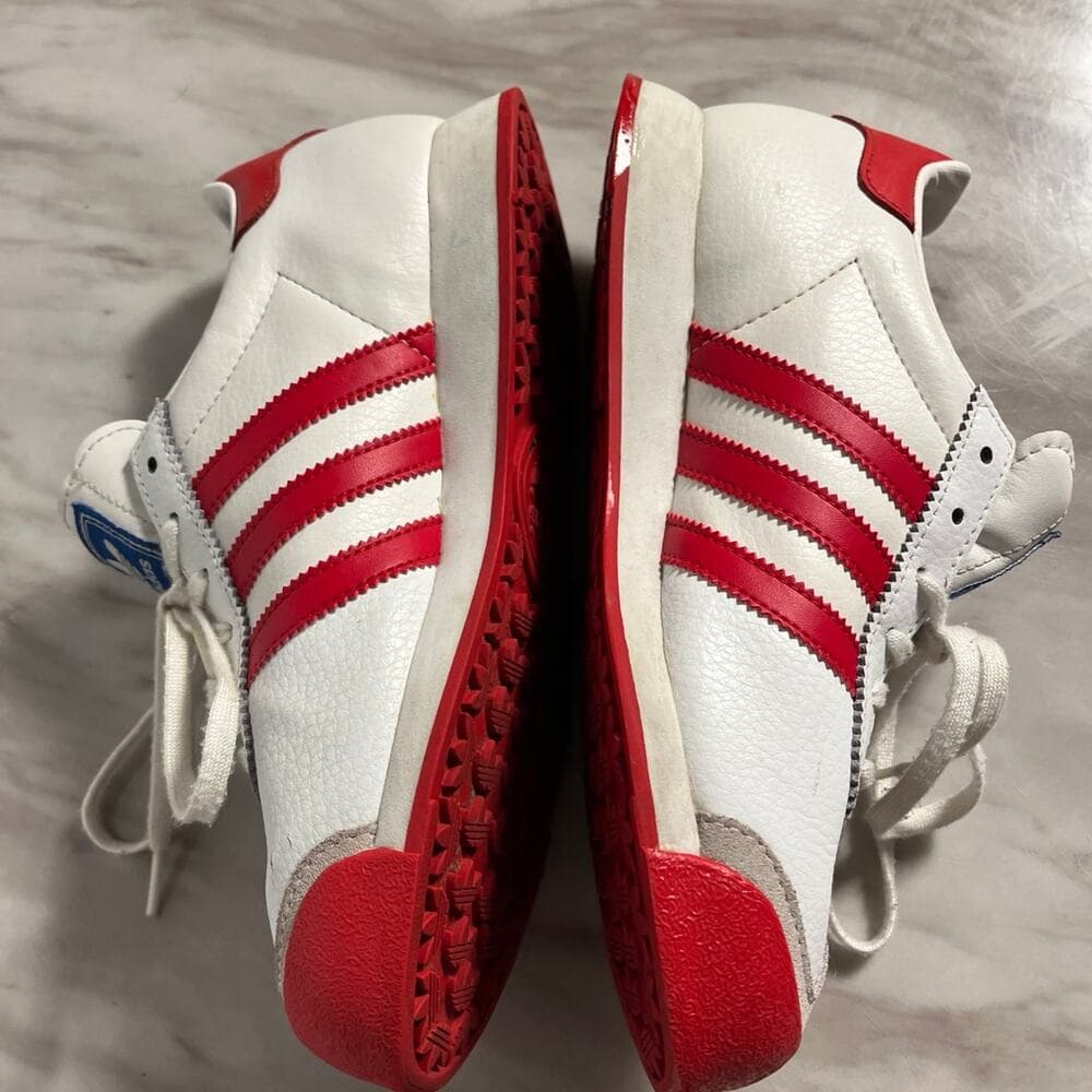 Red & White Adidas Size 4 1/2 - Thumbnail 3