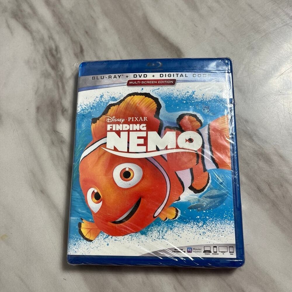 Disney Pixar Finding Nemo Blu-Ray Movie