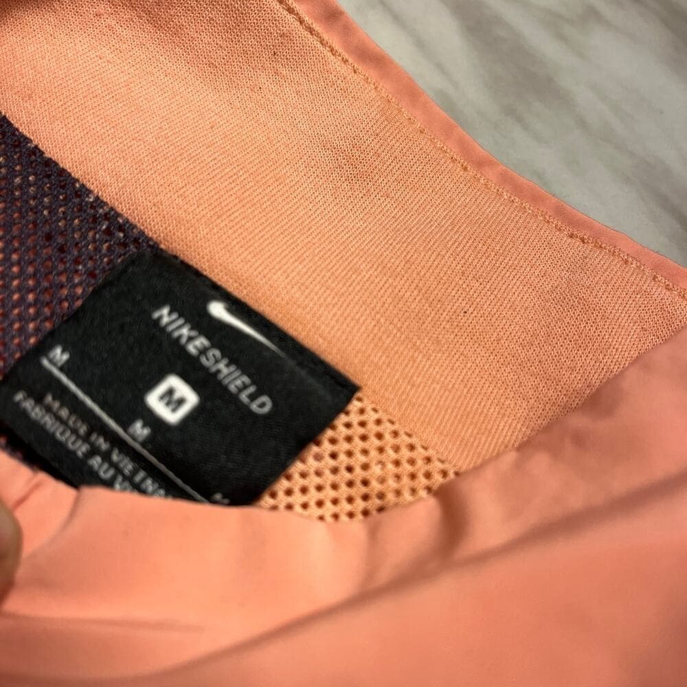 Nike Women's HyperAdapt Shield Pink Quartz Golf Jacket Size Medium - Thumbnail 4