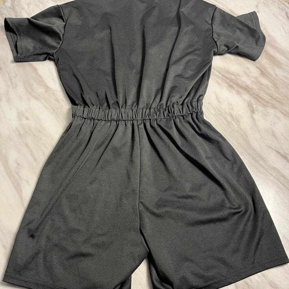 Short Jumpsuits for Women Buttoned Front Pocket Patched Shirt Jumpsuit Romper - Thumbnail 3