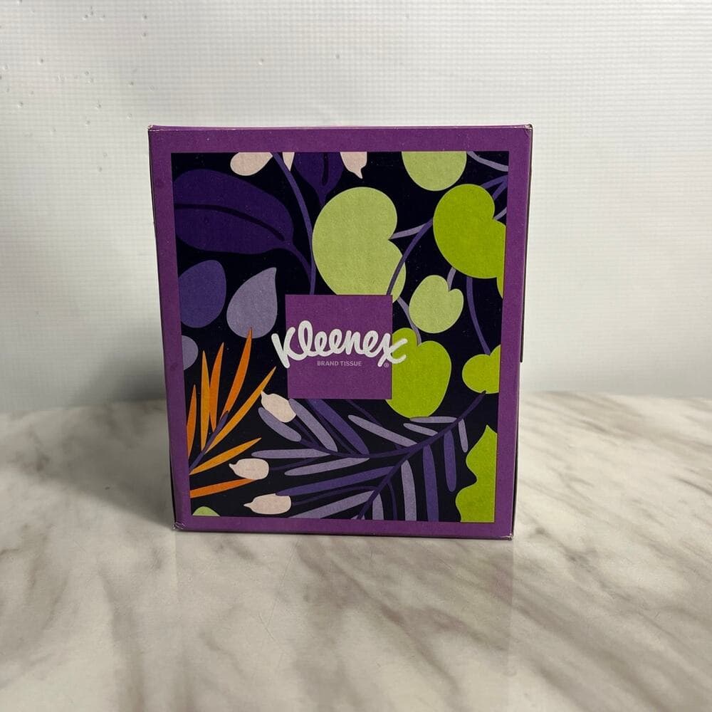 Kleenex Ultra Soft™ Facial Tissues Cube Box - Thumbnail 3