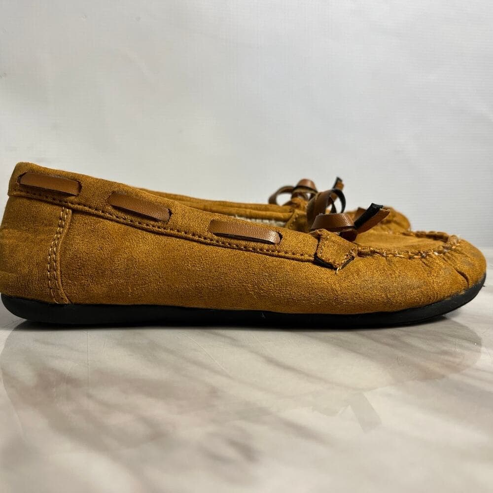 Brown Little Girl Flats Shoes Size 11 - Thumbnail 3