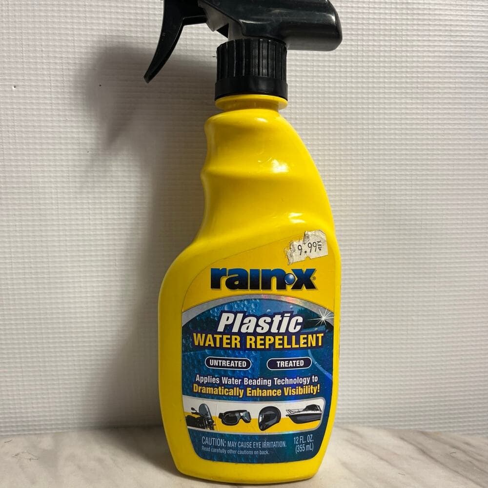 Rain-X Plastic Water Repellent