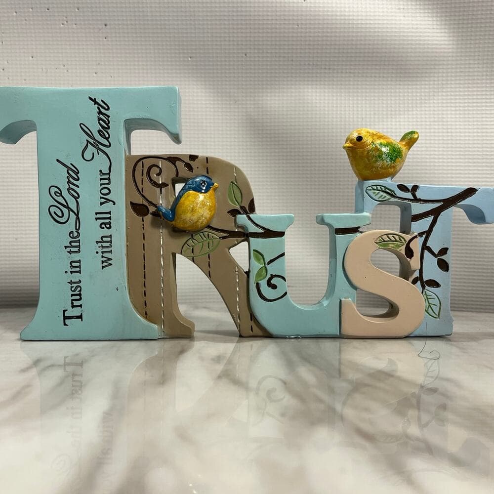 Trust In The Lord With All Your Heart Stand Up Home Decoration
