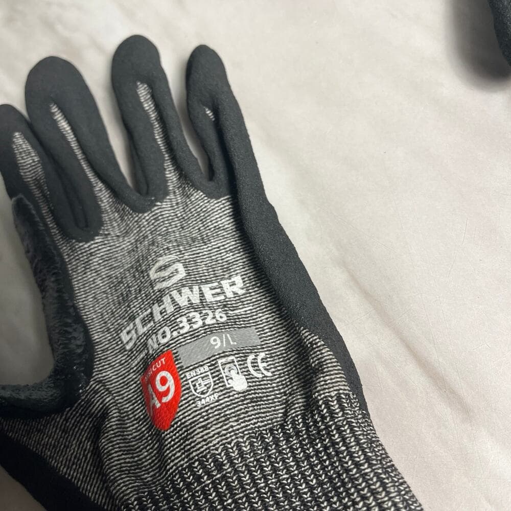 Schwer ProGuard Highest Level Cut Resistant Work Gloves Size large - Thumbnail 3
