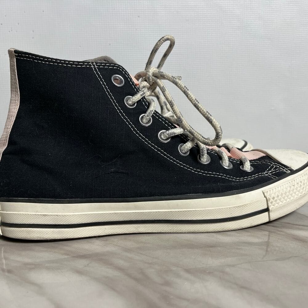 Converse Chuck Taylor All Star sneakers in black & pink Size 9.5 - Thumbnail 3