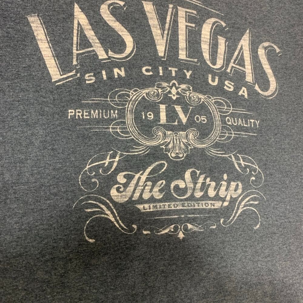 Las Vegas T-shirt size small