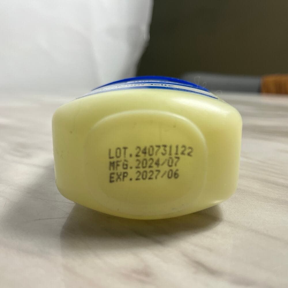 Thera Care Petroleum Jelly Skin Protectant - Thumbnail 3