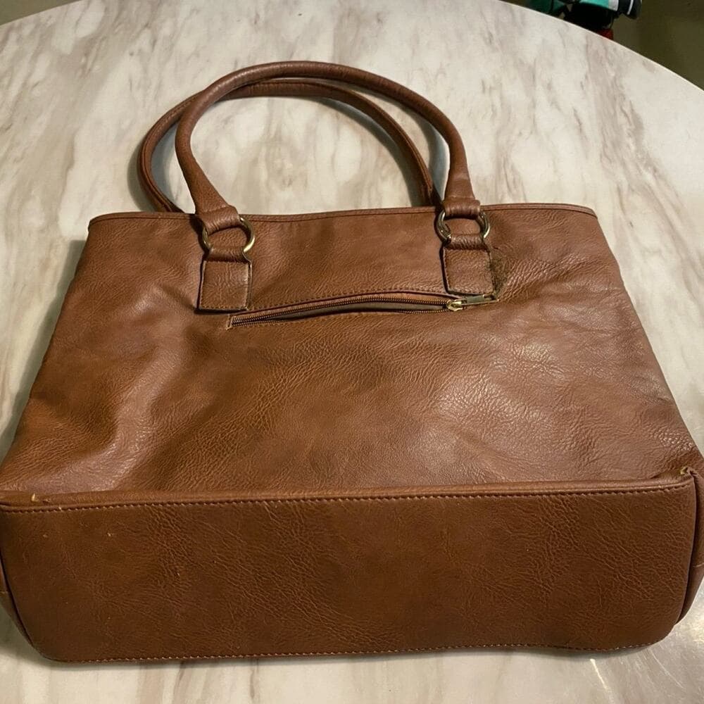 Brown leather tote bag