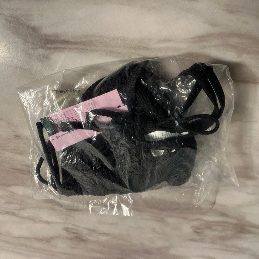 Wild Fabric Black Swim Top Size Medium - Thumbnail 2
