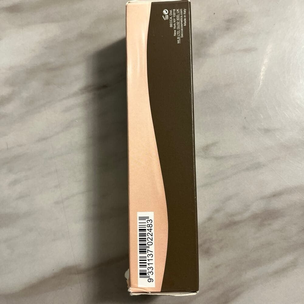 Skin Love Weightless Blur Foundation - Becca for Women - 1.23 oz Linen - Thumbnail 2