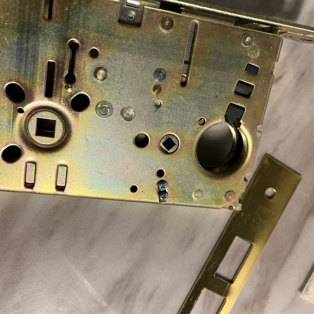 Door Lock Latch ML850-RH-US3 - Thumbnail 2